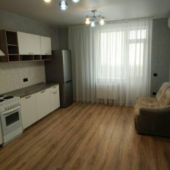 Сдается 2-х комнатная квартира, 70 м²