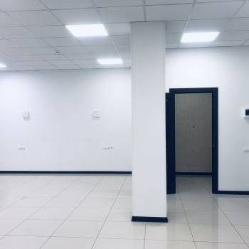 Сдается Нежилое помещение, 150 м²