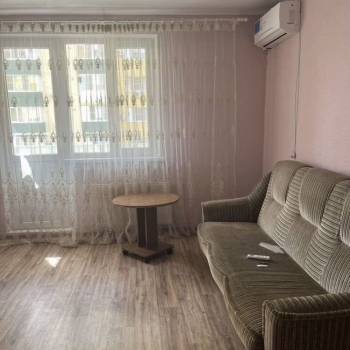 Продается 1-комнатная квартира, 35,2 м²