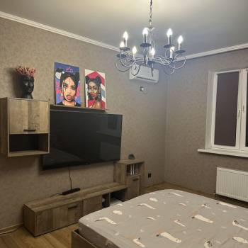 Сдается 1-комнатная квартира, 38 м²