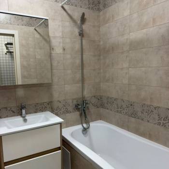 Сдается 1-комнатная квартира, 45 м²