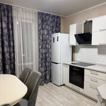 Сдается 1-комнатная квартира, 45 м²