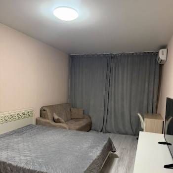 Сдается 1-комнатная квартира, 45 м²