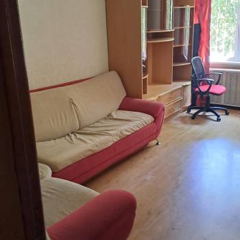 Сдается Многокомнатная квартира, 60 м²