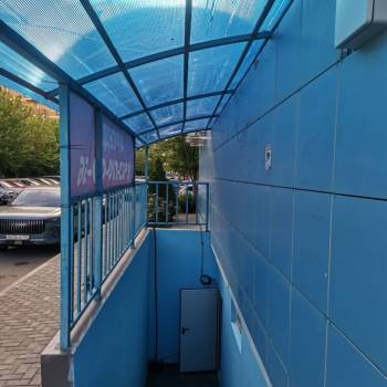 Продается Нежилое помещение, 587 м²