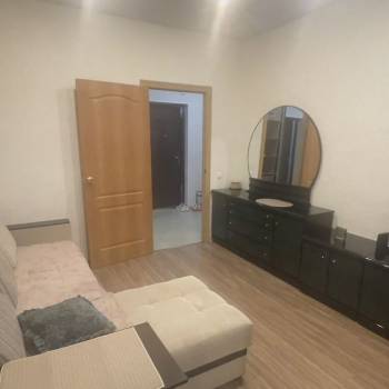 Сдается 1-комнатная квартира, 45 м²