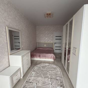 Сдается 2-х комнатная квартира, 70 м²