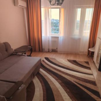 Сдается 2-х комнатная квартира, 64 м²