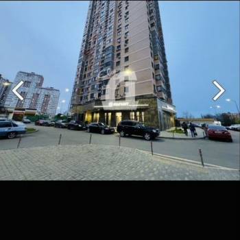 Продается 3-х комнатная квартира, 824 м²