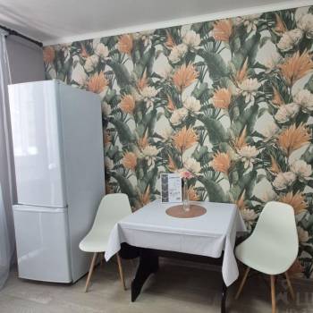Сдается Многокомнатная квартира, 85 м²