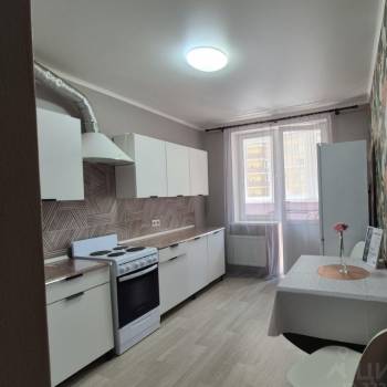 Сдается Многокомнатная квартира, 85 м²