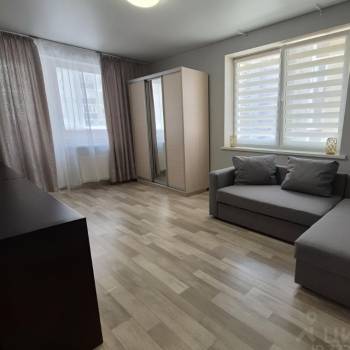 Сдается Многокомнатная квартира, 85 м²