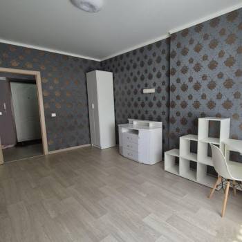 Сдается Многокомнатная квартира, 85 м²