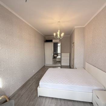 Сдается 1-комнатная квартира, 42 м²