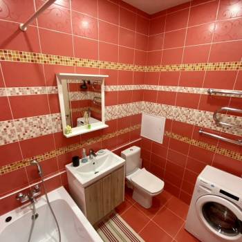 Сдается 1-комнатная квартира, 42 м²