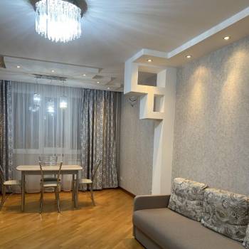 Сдается Многокомнатная квартира, 105 м²