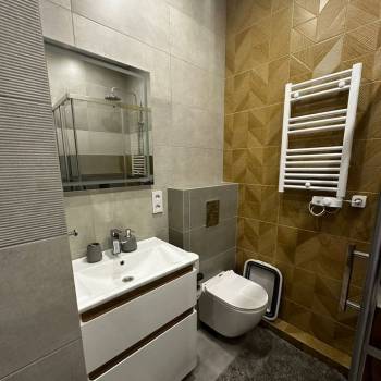 Сдается 1-комнатная квартира, 40 м²