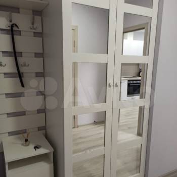 Сдается 1-комнатная квартира, 42 м²