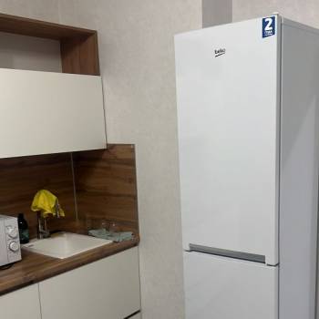Сдается 1-комнатная квартира, 60 м²