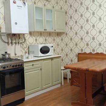 Сдается 2-х комнатная квартира, 42 м²