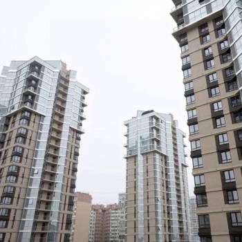 Сдается 1-комнатная квартира, 54 м²