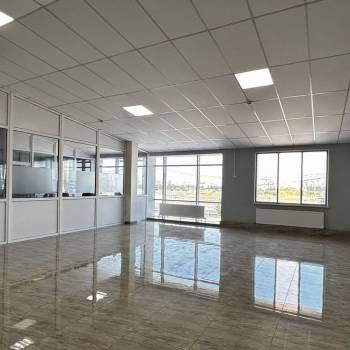 Сдается Нежилое помещение, 120 м²