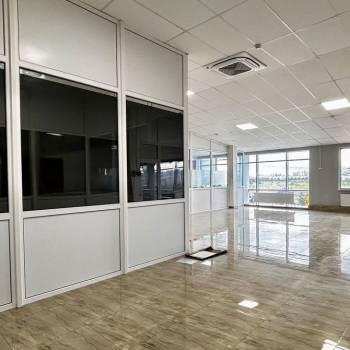 Сдается Нежилое помещение, 120 м²