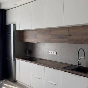 Сдается 1-комнатная квартира, 42,1 м²