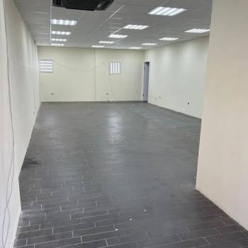 Сдается Торговое помещение, 91 м²