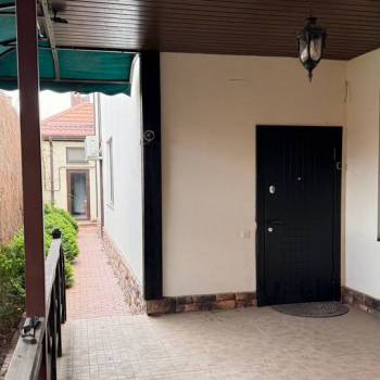 Сдается Дом, 200 м²