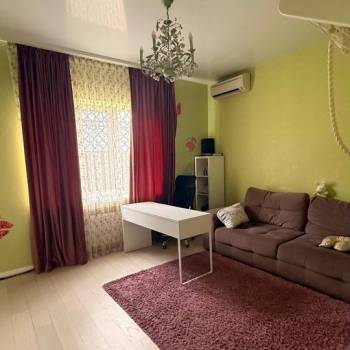 Сдается Дом, 200 м²
