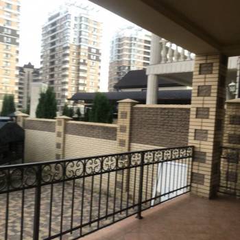Сдается Дом, 300 м²