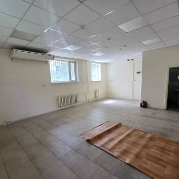 Сдается Нежилое помещение, 100 м²