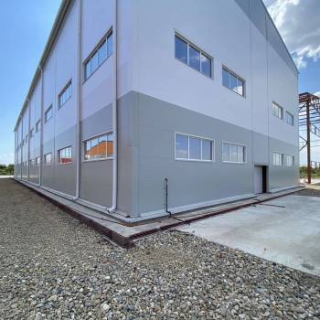 Продается Нежилое помещение, 1480 м²