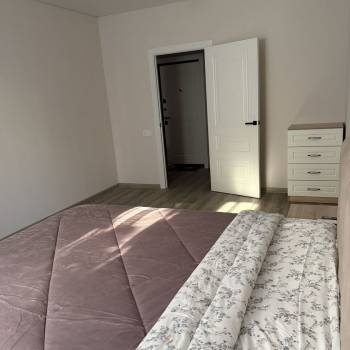 Сдается 1-комнатная квартира, 41,7 м²