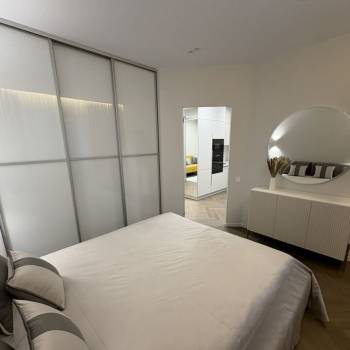 Сдается 2-х комнатная квартира, 60 м²