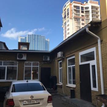 Продается Нежилое помещение, 900 м²
