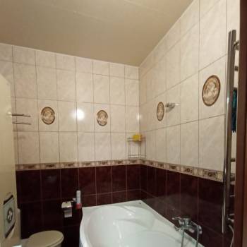 Продается 2-х комнатная квартира, 60 м²
