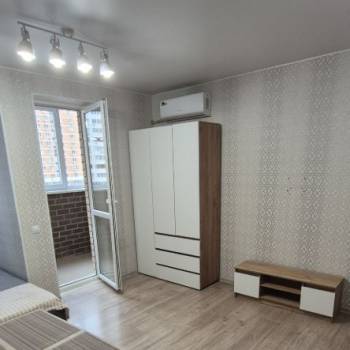 Сдается 1-комнатная квартира, 27,3 м²