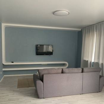Сдается 2-х комнатная квартира, 80 м²