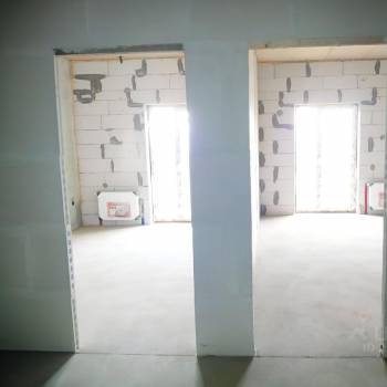 Продается 1-комнатная квартира, 50,4 м²