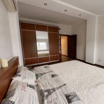 Продается Многокомнатная квартира, 122 м²