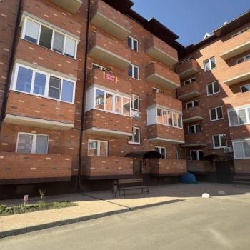 Продается 1-комнатная квартира, 40 м²