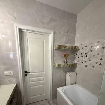 Продается 1-комнатная квартира, 44 м²