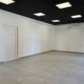 Сдается Нежилое помещение, 60 м²