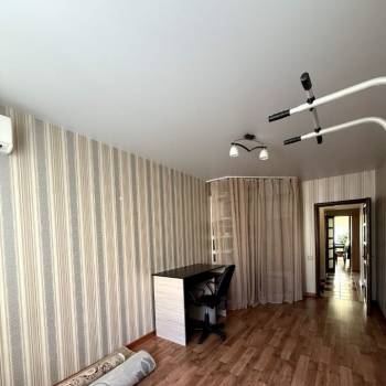 Сдается Многокомнатная квартира, 79,5 м²