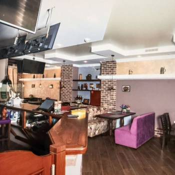 Сдается Нежилое помещение, 155,6 м²