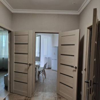 Сдается 1-комнатная квартира, 42 м²