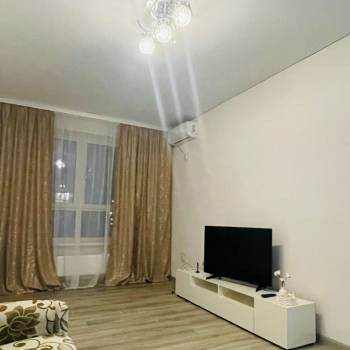 Сдается 2-х комнатная квартира, 55 м²