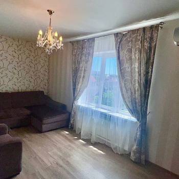 Сдается 1-комнатная квартира, 45 м²